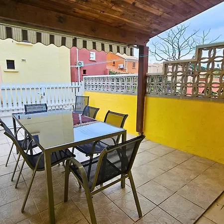 Maisonnette à 150m De La Plage, Climatisée, 6 Couchages * Le Barcarès