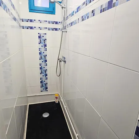 Maisonnette à 150m De La Plage, Climatisée, 6 Couchages Le Barcarès