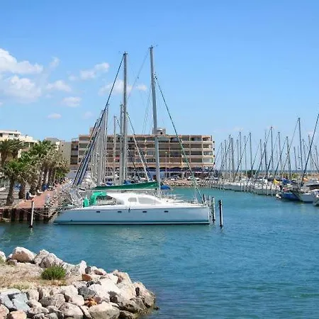 Casa de Férias Maisonnette à 150m De La Plage, Climatisée, 6 Couchages