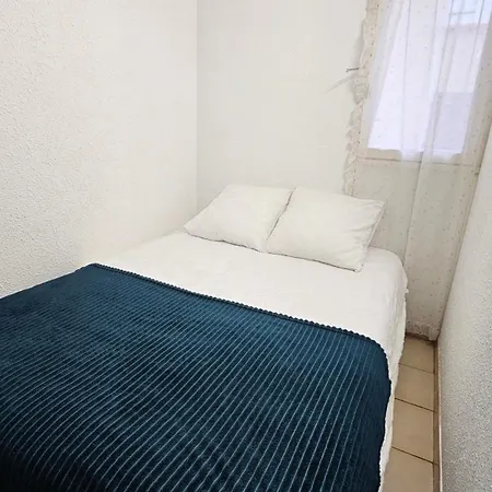 Maisonnette A 150m De La Plage, Climatisee, 6 Couchages